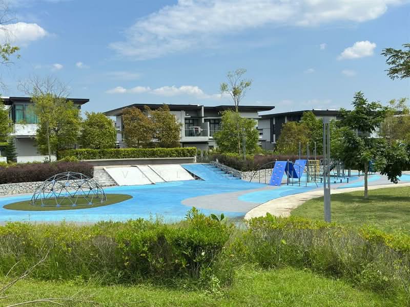 2-storey Terraced House for Sale in Sungai Buloh (Selangor) - Evelle Chan - Exterior - PropertyGuru.com.my