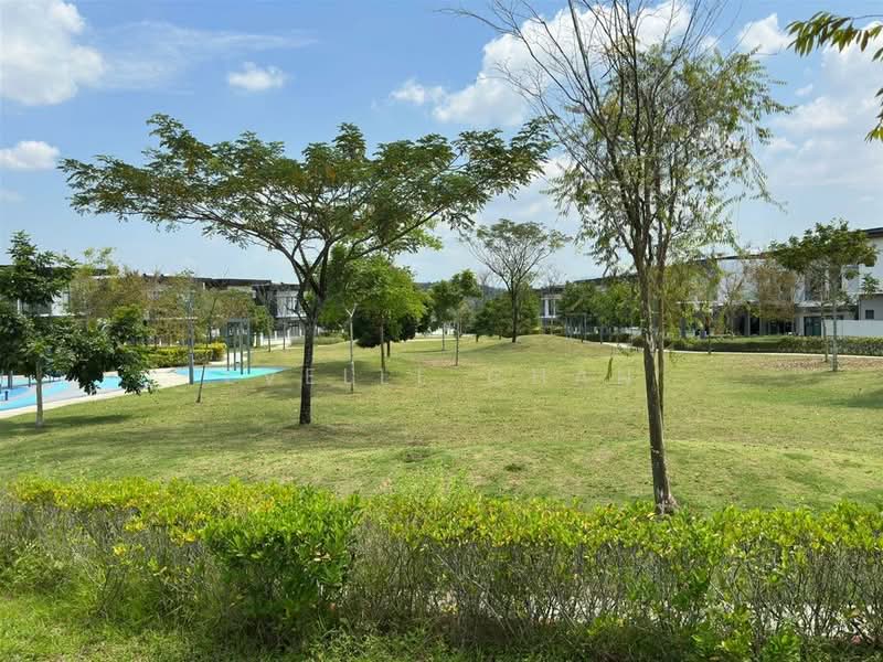 2-storey Terraced House for Sale in Sungai Buloh (Selangor) - Evelle Chan - Exterior - PropertyGuru.com.my