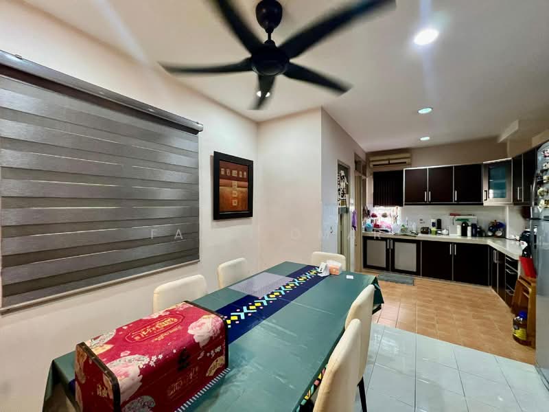 Rumah Teres 2 Tingkat untuk Dijual di Setia Impian (Setia Alam) - Fazri Omar - Dining Room - PropertyGuru.com.my