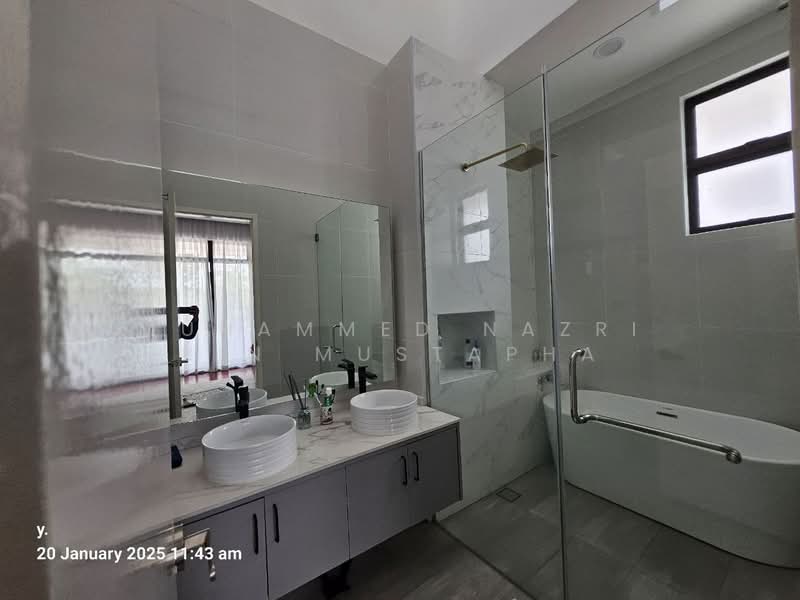 Semi-Detached House for Sale in Eco Majestic (Semenyih) - Muhammed Nazri bin Mustapha - Bathroom - PropertyGuru.com.my