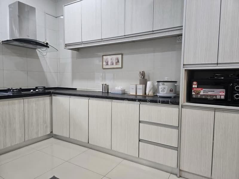 Semi-Detached House for Sale in Kajang (Selangor) - Farah Rasul - Kitchen - PropertyGuru.com.my
