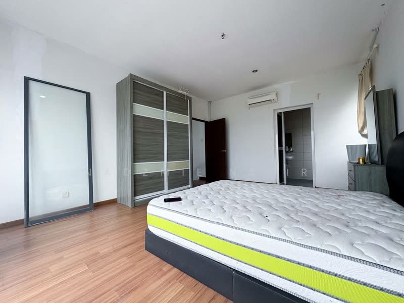 Semi-Detached House for Sale in Kajang (Selangor) - Nadzmie Nasir - Bedroom - PropertyGuru.com.my