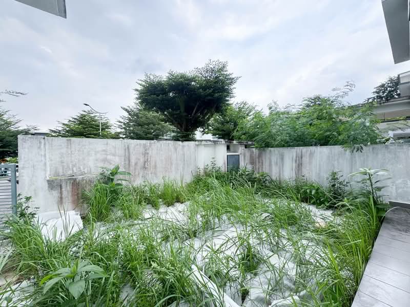 Semi-Detached House for Sale in Kajang (Selangor) - Nadzmie Nasir - Exterior - PropertyGuru.com.my
