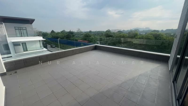 Semi-Detached House for Sale in Shah Alam (Selangor) - Nur Alia Omar - Exterior - PropertyGuru.com.my
