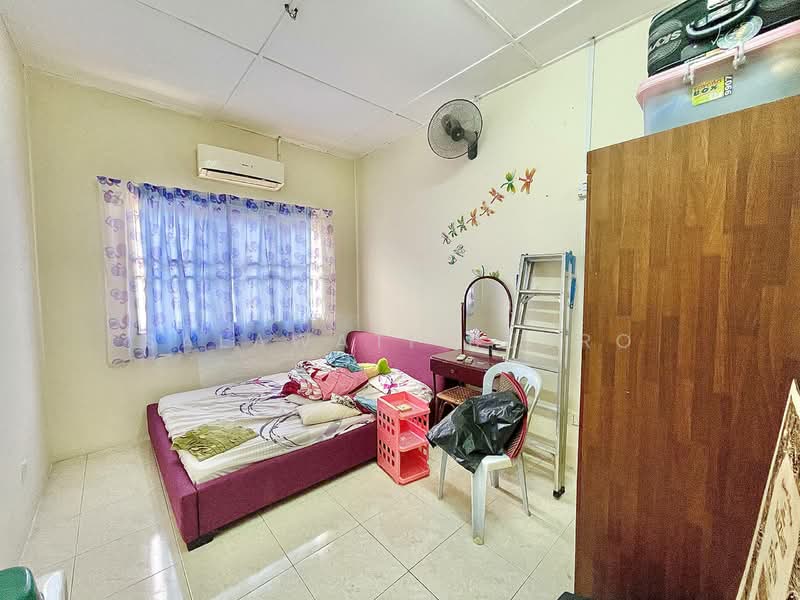 2-storey Terraced House for Sale in Seksyen U10 (Shah Alam) - Salawati Busro - Bedroom - PropertyGuru.com.my
