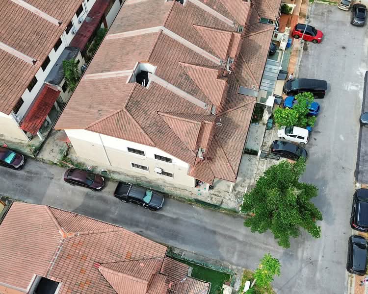 2-storey Terraced House for Sale in Seksyen U10 (Shah Alam) - Salawati Busro - Exterior - PropertyGuru.com.my