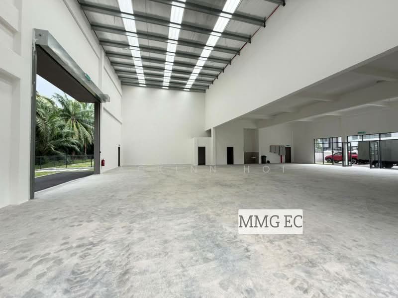 Warehouse for Rent in Taman Perindustrian Air Hitam (Klang) - Zackinn Hoi - Interior - PropertyGuru.com.my