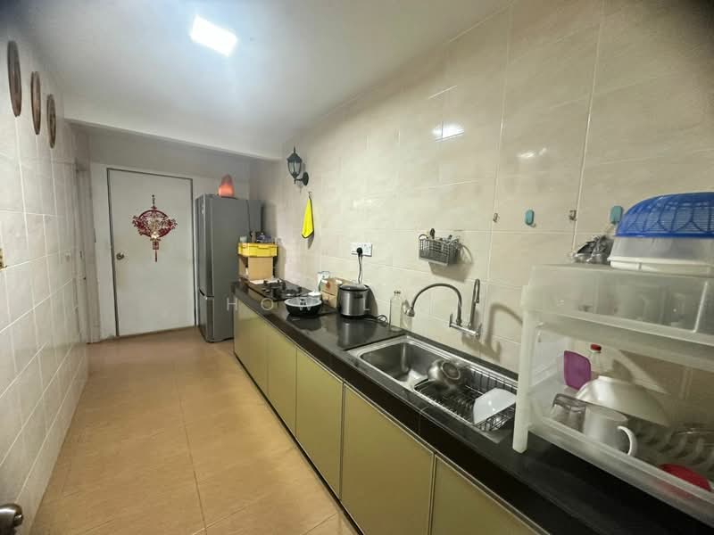 Rumah Berkembar untuk Disewa di Ayer Keroh (Melaka) - How Liew - Kitchen - PropertyGuru.com.my