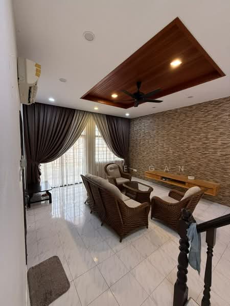 Rumah Berkembar untuk Dijual di Taman Johor Jaya (Johor Bahru) - Bernice Gan - Living Room - PropertyGuru.com.my