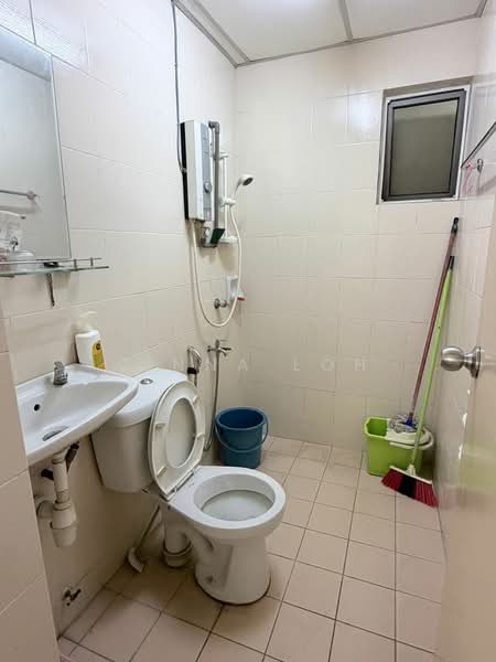 Pangsapuri untuk Dijual di Prima Regency - Vinna Loh - Bathroom - PropertyGuru.com.my