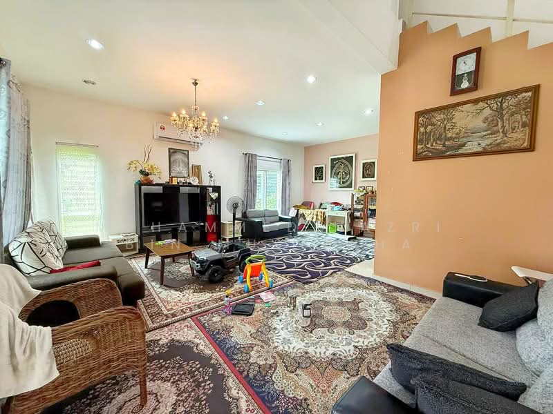 Rumah Berkembar untuk Dijual di Taman Desa Flora (Senawang) - Muhammed Nazri bin Mustapha - Living Room - PropertyGuru.com.my