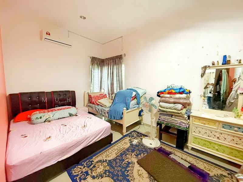 Rumah Berkembar untuk Dijual di Taman Desa Flora (Senawang) - Muhammed Nazri bin Mustapha - Bedroom - PropertyGuru.com.my