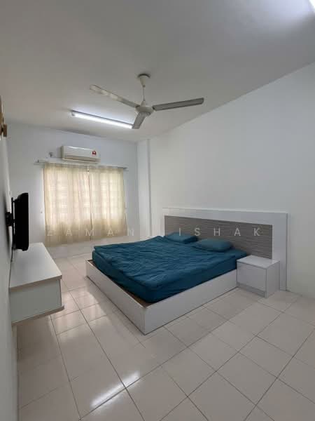 Pangsapuri untuk Dijual di Villa Dahlia - Zamani Ishak - Bedroom - PropertyGuru.com.my