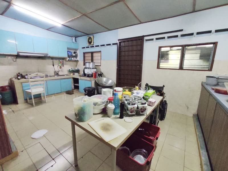 Rumah Teres 1 Tingkat untuk Dijual di Taman Sri Serdang (Seri Kembangan) - Ahmad Fadlee - PropertyGuru.com.my