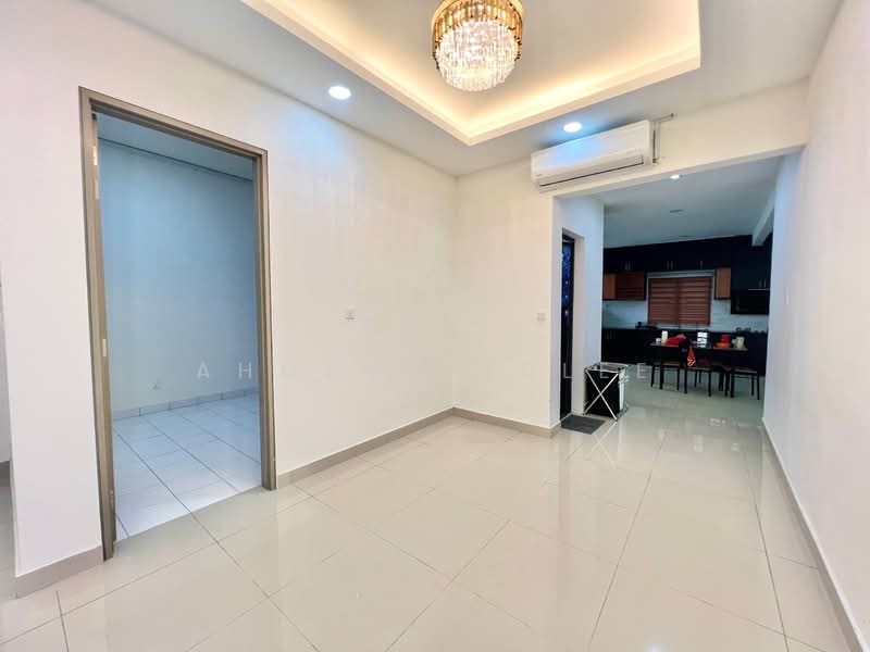 2-storey Terraced House for Sale in Pajam (Mantin) - Ahmad Fadlee - PropertyGuru.com.my