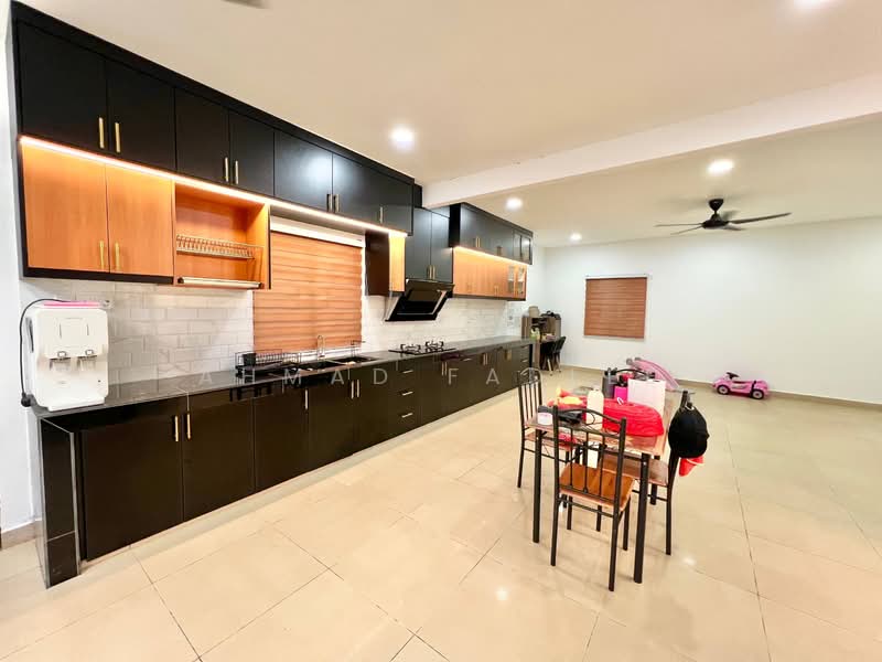 2-storey Terraced House for Sale in Pajam (Mantin) - Ahmad Fadlee - PropertyGuru.com.my