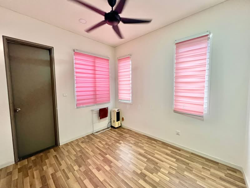 2-storey Terraced House for Sale in Pajam (Mantin) - Ahmad Fadlee - PropertyGuru.com.my