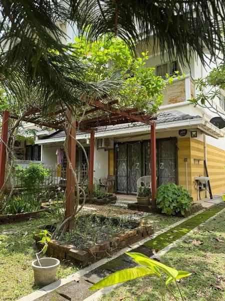 Townhouse for Rent in Presint 16 (Putrajaya) - Keyn Aziz - Exterior - PropertyGuru.com.my