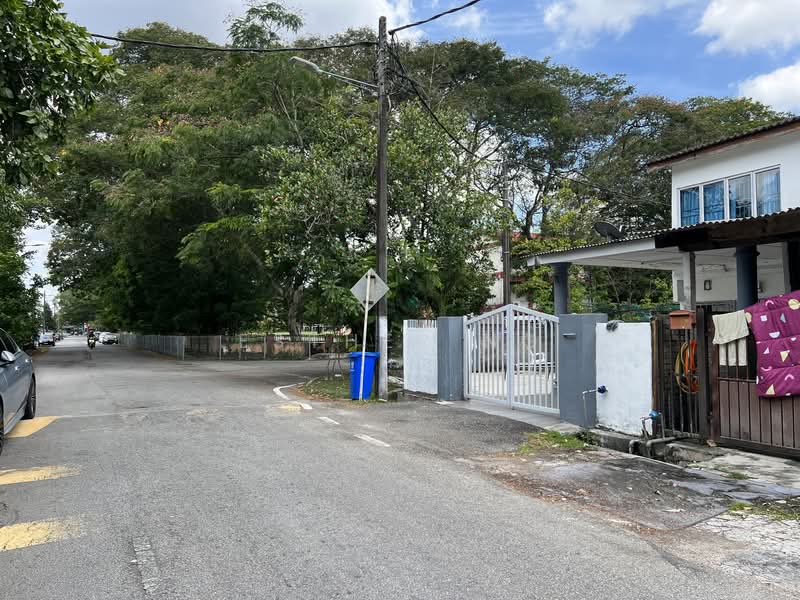 2-storey Terraced House for Sale in Taman Sri Muda (Shah Alam) - Esther Ng - Exterior - PropertyGuru.com.my