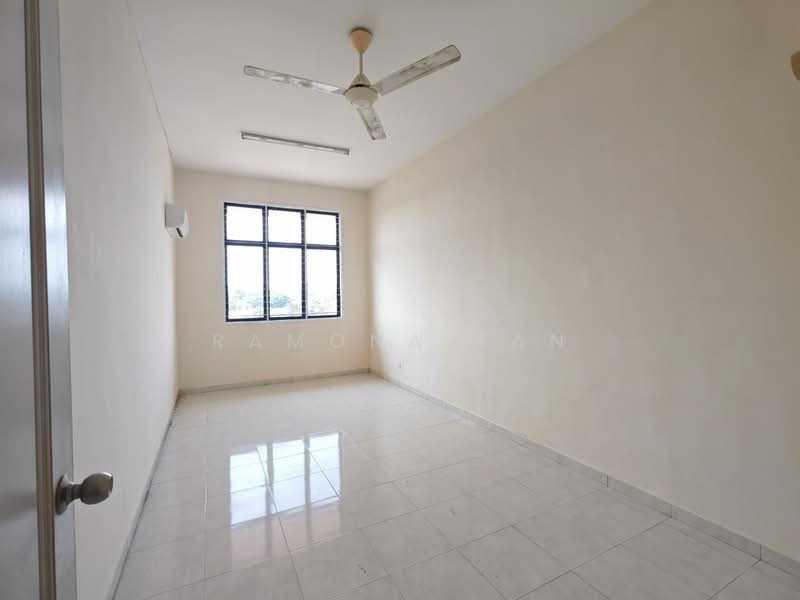 Semi-Detached House for Sale in Taman Desa Idaman (Durian Tunggal) - Ramona Tan - PropertyGuru.com.my