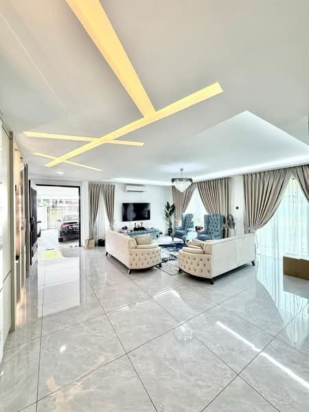 Cluster House for Sale in Johor Bahru (Johor) - Bernice Gan - Living Room - PropertyGuru.com.my