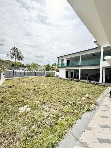 Cluster House for Sale in Johor Bahru (Johor) - Bernice Gan - Exterior - PropertyGuru.com.my