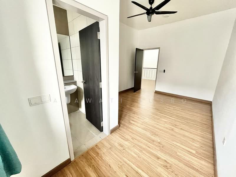 Rumah Teres 2 Tingkat untuk Dijual di Elmina (Shah Alam) - Salawati Busro - Interior - PropertyGuru.com.my