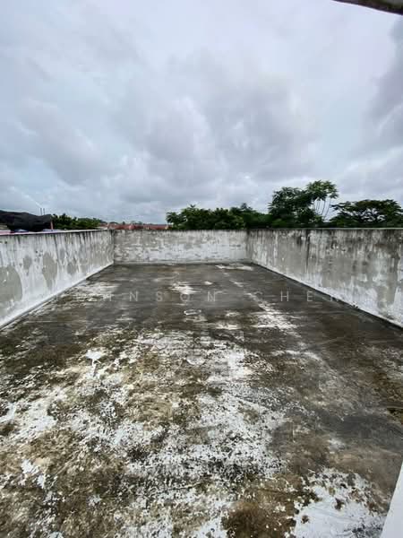 Kedai / Pejabat untuk Disewa di Johor Bahru (Johor) - Johnson Chen - Roof - PropertyGuru.com.my