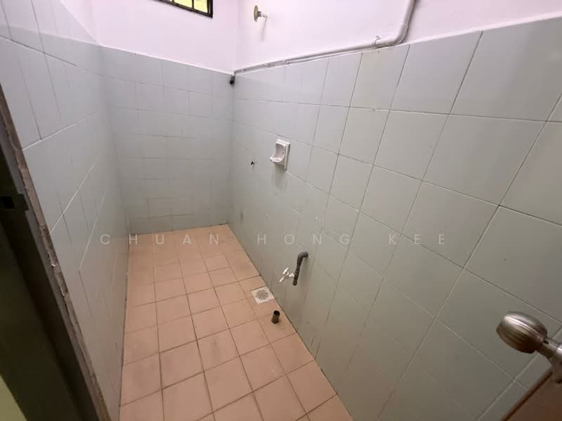 Shop for Rent in Skudai (Johor) - Chuan Hong Kee - Bathroom - PropertyGuru.com.my