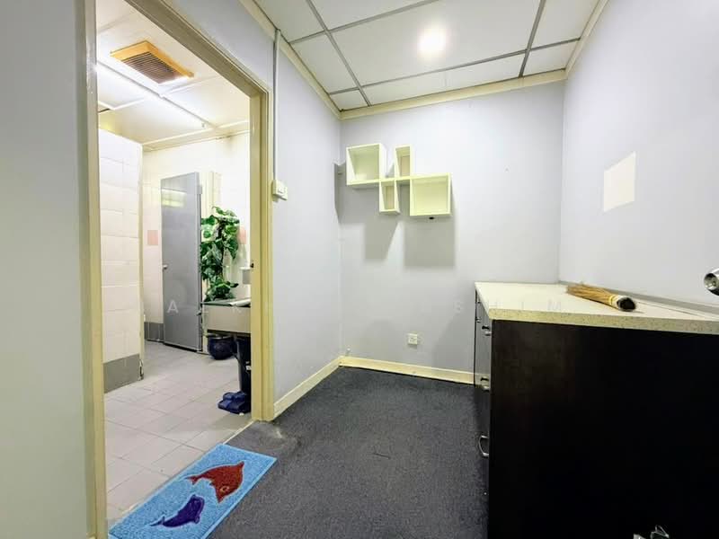 Office for Rent in Shah Alam (Selangor) - Balkhis Hashim - Bathroom - PropertyGuru.com.my