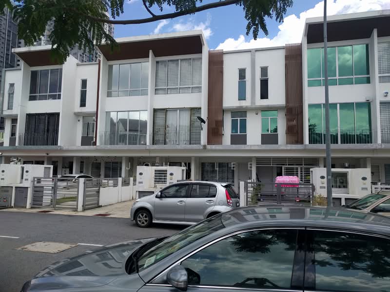 1.5-storey Terraced House for Sale in Puchong (Selangor) - John Lee - Exterior - PropertyGuru.com.my