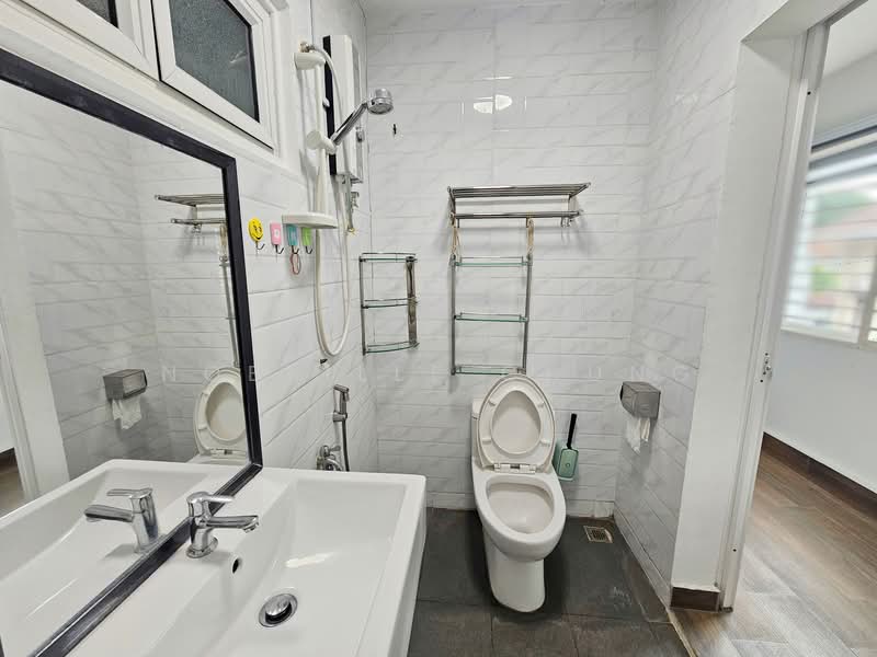 Rumah Teres 2 Tingkat untuk Dijual di Putra Heights (Subang Jaya) - Nobeille Chung - Bathroom - PropertyGuru.com.my