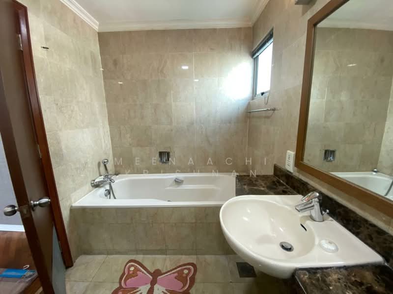 Condominium for Rent at Suasana Sentral Condominiums - Meenaachi Krishnan - Bathroom - PropertyGuru.com.my