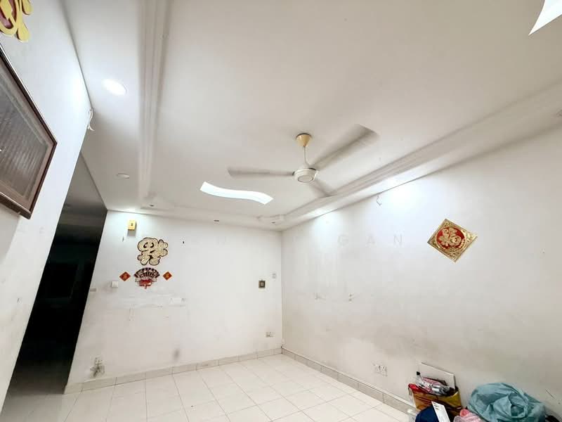 1.5-storey Terraced House for Sale in Taman Gaya (Ulu Tiram) - Bernice Gan - Interior - PropertyGuru.com.my