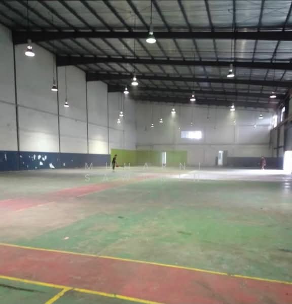Warehouse for Rent in Seksyen 27 (Shah Alam) - muharni sawarin - Interior - PropertyGuru.com.my