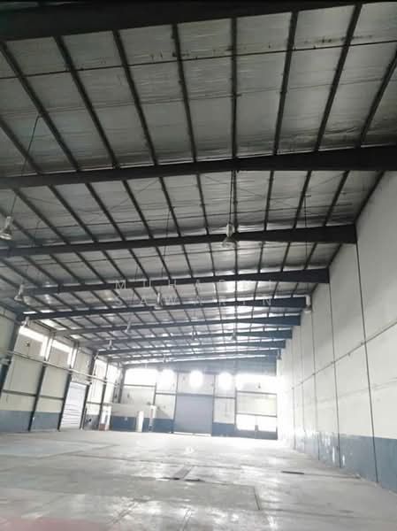 Warehouse for Rent in Seksyen 27 (Shah Alam) - muharni sawarin - Interior - PropertyGuru.com.my