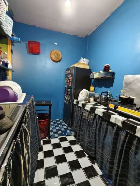 Rumah Flat untuk Dijual di Kampung Lindungan PJS 8 - Seri Nordin - Kitchen - PropertyGuru.com.my