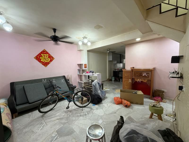 2-storey Terraced House for Sale in Puchong Perdana (Selangor) - Mak Hon Yean - Living Room - PropertyGuru.com.my