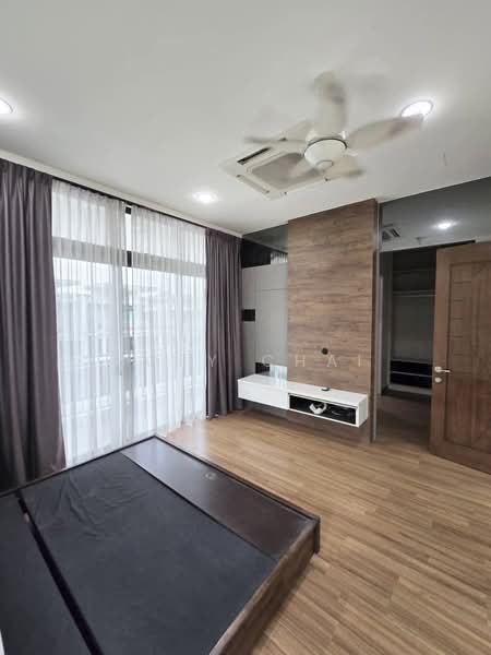 Cluster House for Sale in Taman Mount Austin (Tebrau) - Joey Chai - PropertyGuru.com.my