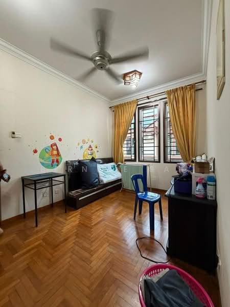 Cluster House for Sale in Taman Gaya (Ulu Tiram) - Bernice Gan - Living Room - PropertyGuru.com.my