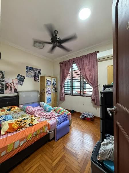 Cluster House for Sale in Taman Gaya (Ulu Tiram) - Bernice Gan - Bedroom - PropertyGuru.com.my