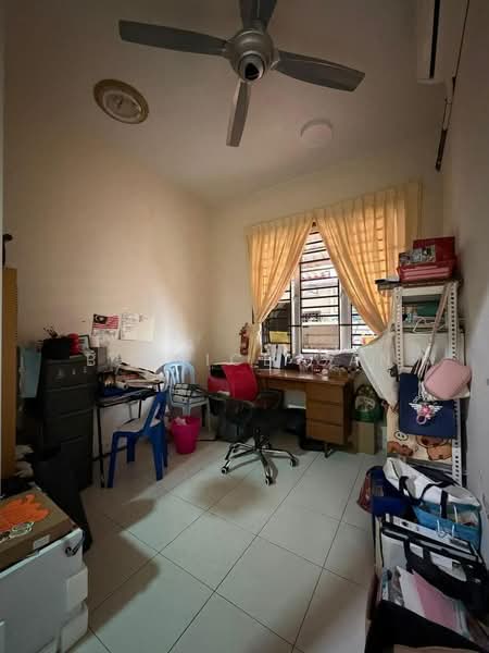 Cluster House for Sale in Taman Gaya (Ulu Tiram) - Bernice Gan - Study - PropertyGuru.com.my