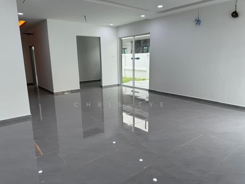 Semi-Detached House for Sale in Bandar Bestari (Klang) - Chris Tye - Living Room - PropertyGuru.com.my