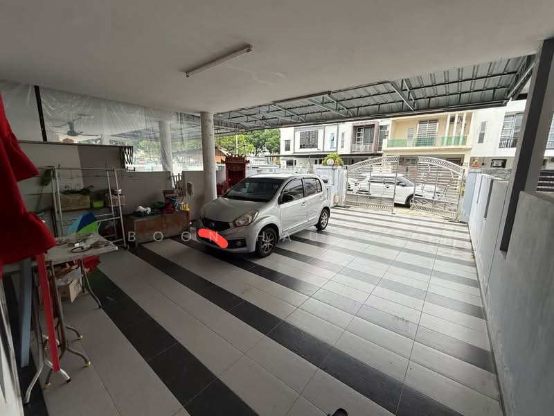 Rumah Teres 2 Tingkat untuk Dijual di Bukit Indah (Iskandar Puteri (Nusajaya)) - Boon Hau Lee - Car Park - PropertyGuru.com.my