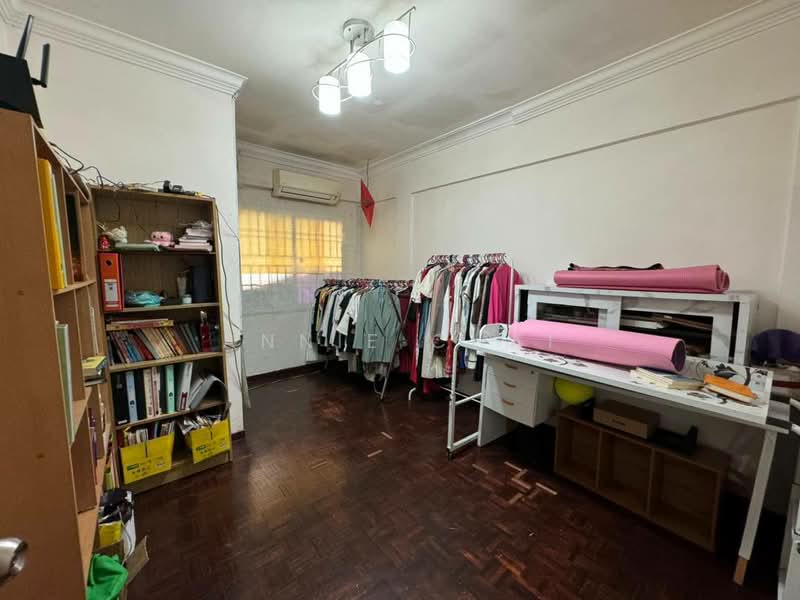 2-storey Terraced House for Sale in Taman Mount Austin (Tebrau) - Annie Chai - Study - PropertyGuru.com.my
