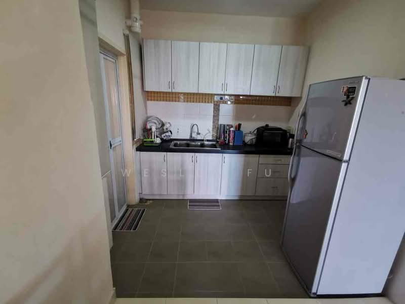 Condominium for Sale at Villa Park - Wesley Fu - Kitchen - PropertyGuru.com.my