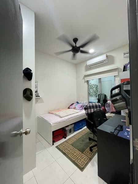 Rumah Teres 2 Tingkat untuk Dijual di Cybersouth (Dengkil) - Salawati Busro - Bedroom - PropertyGuru.com.my