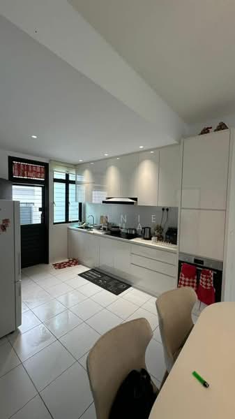 Rumah Teres 2 Tingkat untuk Disewa di Johor Bahru (Johor) - Fennie Chua - Kitchen - PropertyGuru.com.my