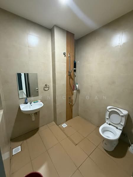 Cluster House for Sale in Taman Gaya (Ulu Tiram) - Bernice Gan - Bathroom - PropertyGuru.com.my