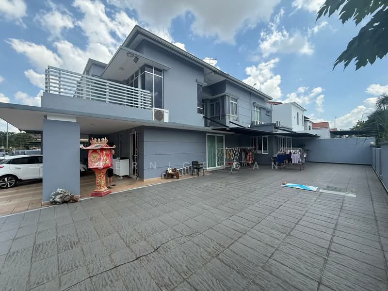 Cluster House for Sale in Taman Gaya (Ulu Tiram) - Bernice Gan - Exterior - PropertyGuru.com.my